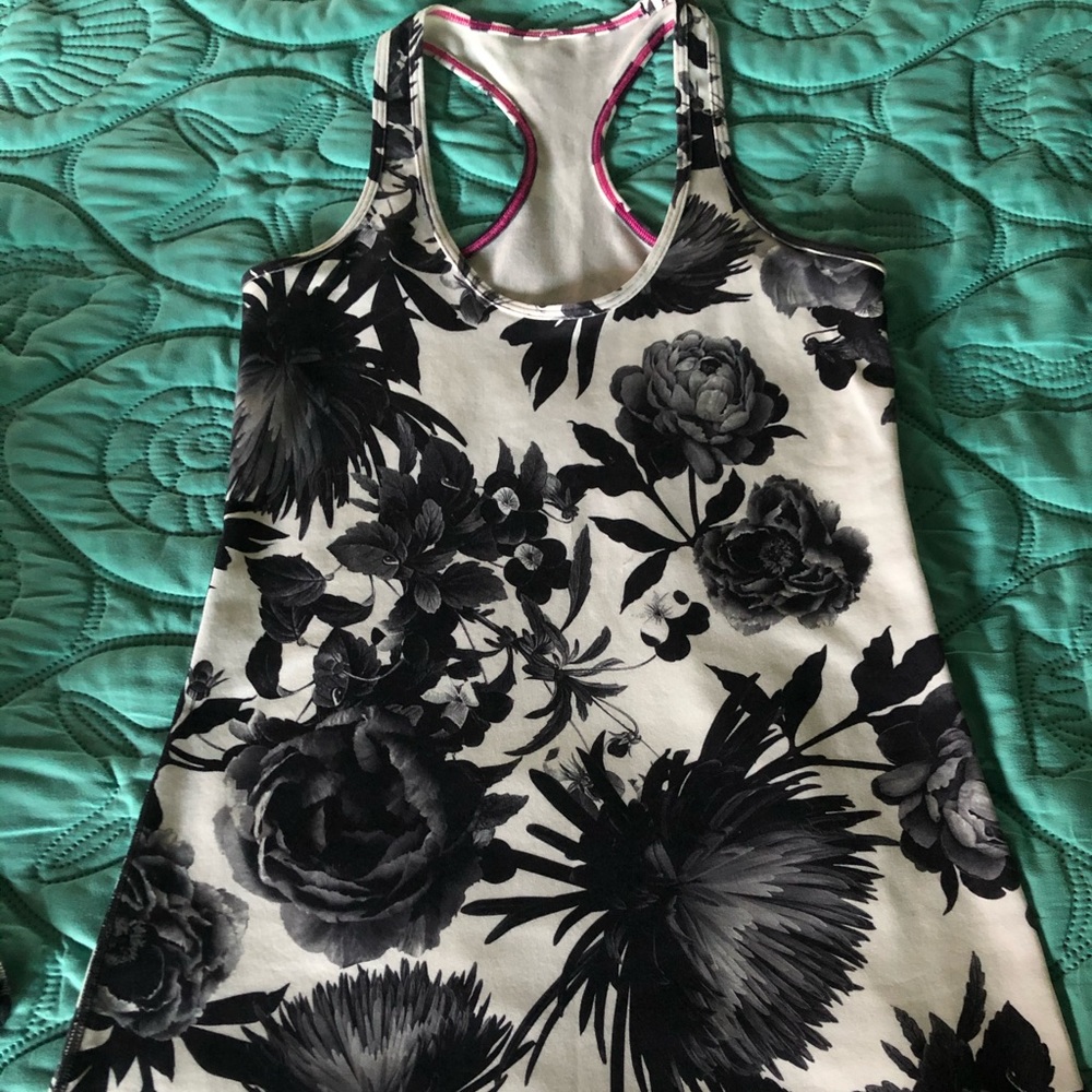 GUC LULULEMON COOL RACER BACK
